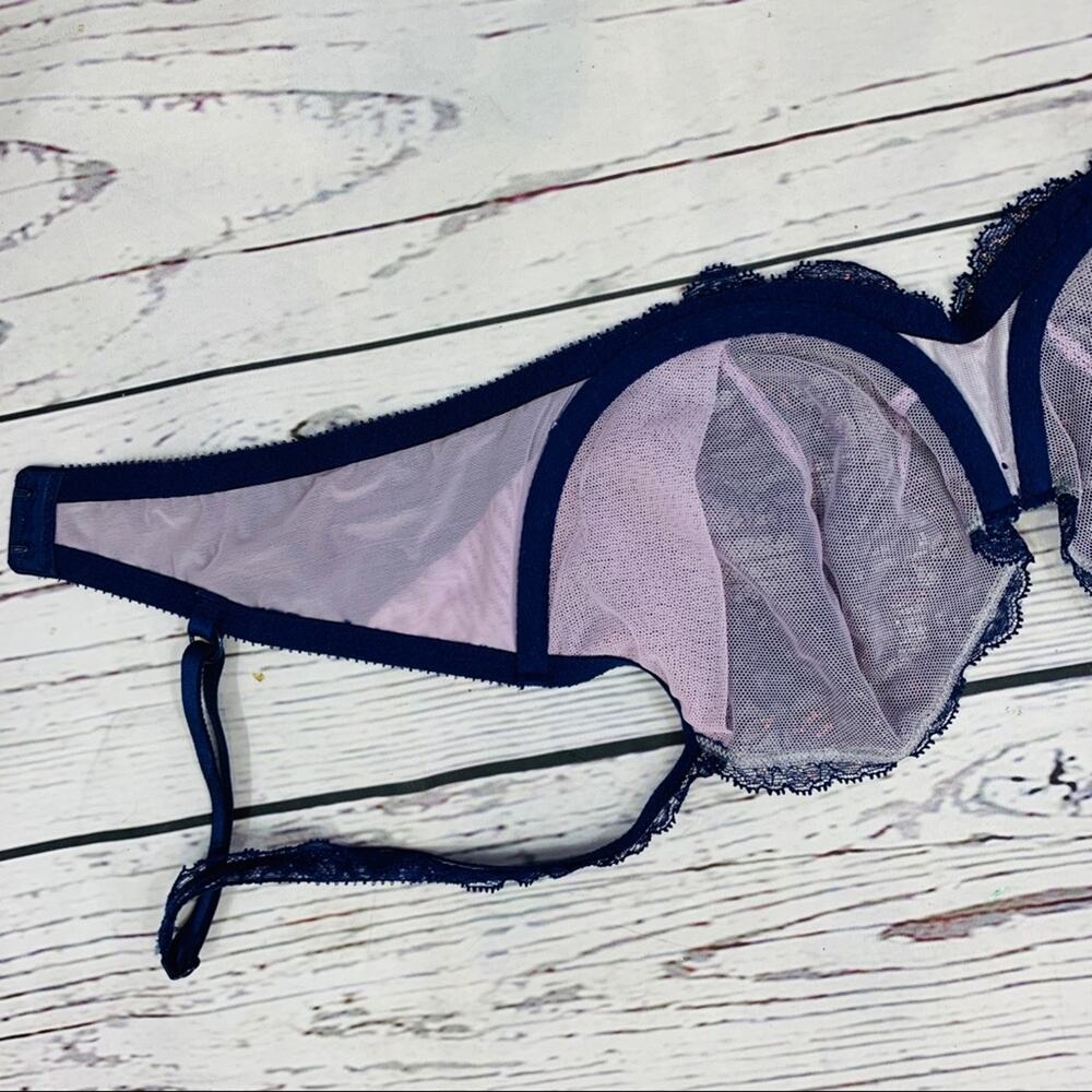Victoria's Secret iridescent lace unlined demi - Picture 16 of 16